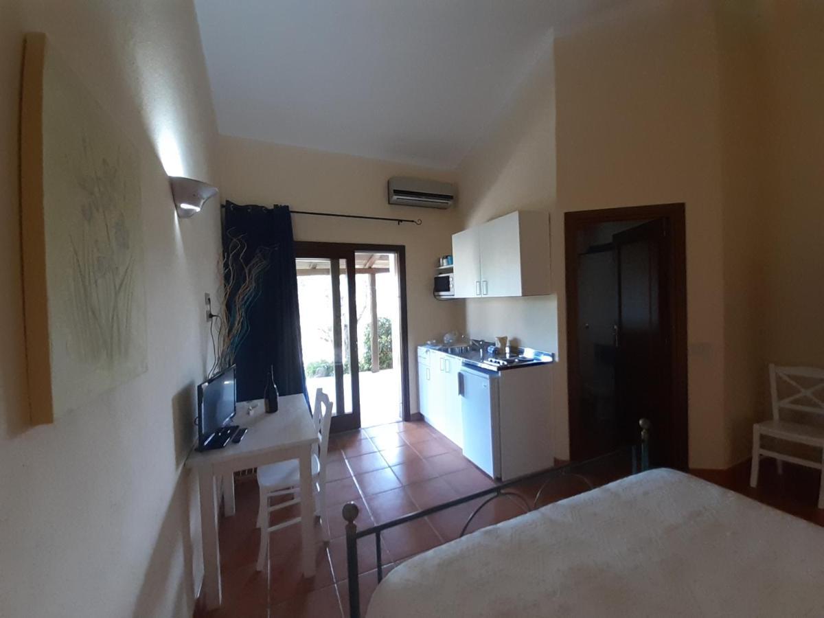 Agriturismo Campesi Casale Tra Le Vigne أغلينتو المظهر الخارجي الصورة