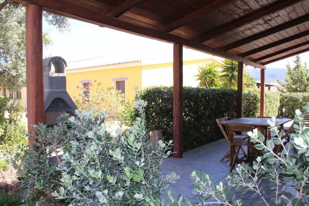 Agriturismo Campesi Casale Tra Le Vigne أغلينتو المظهر الخارجي الصورة
